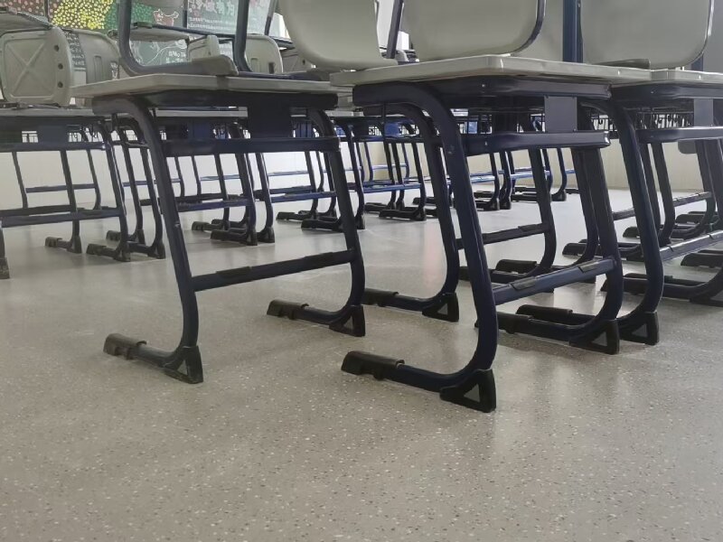 学校 1.jpg
